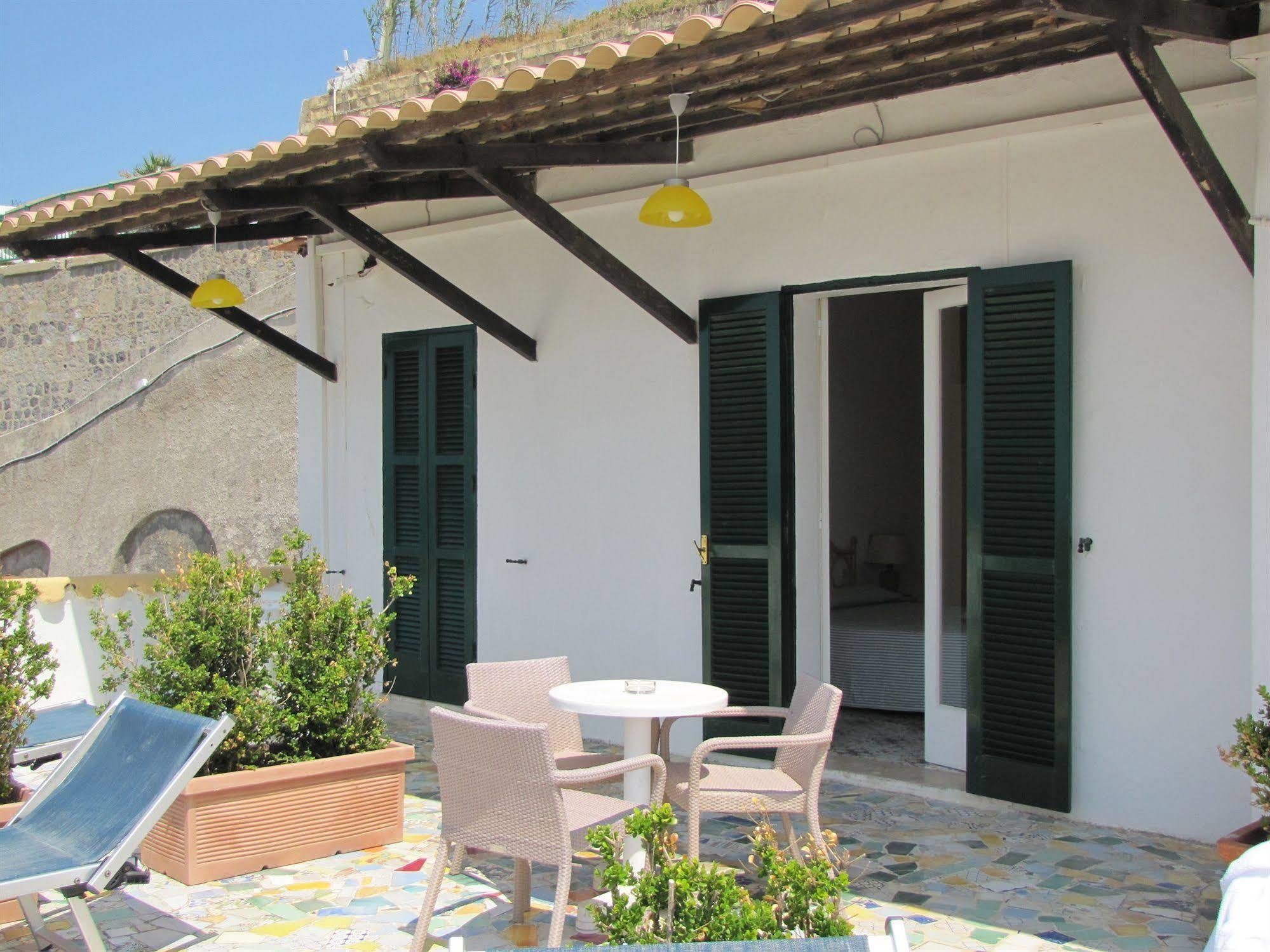 Appartamenti Casa Del Sole Sant'Angelo  외부 사진