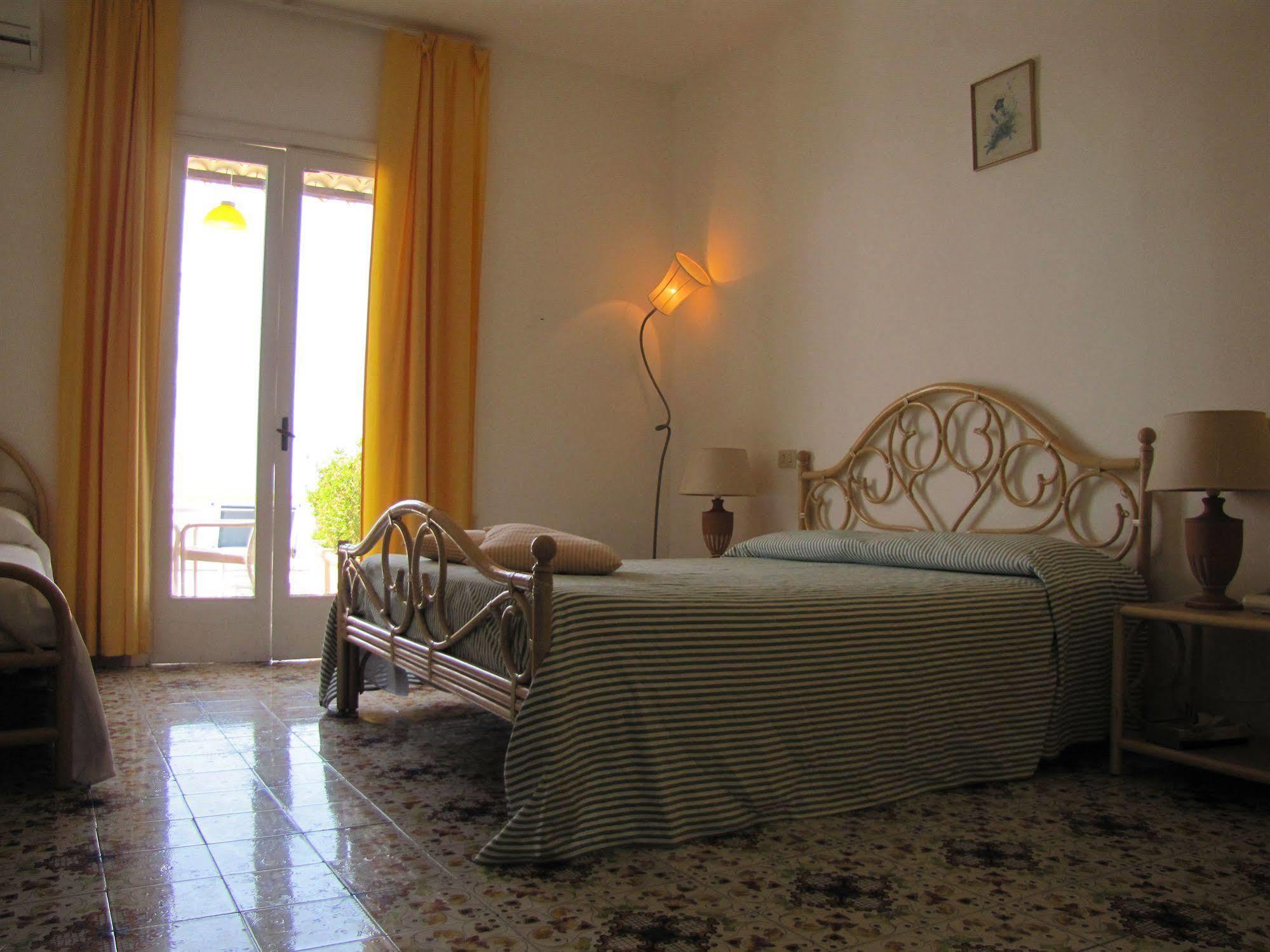Appartamenti Casa Del Sole Sant'Angelo  외부 사진